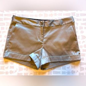 Express design studios Womens Gray satin  formal Shorts